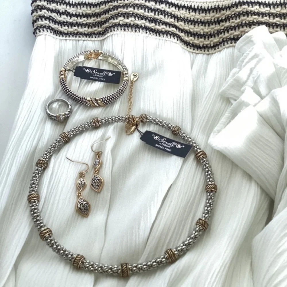 Scroll Gold And Silver Tone Metal Wire Statement Collar Necklace Crystal Accents - Picture 6 of 13